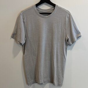 lululemon athletica Light Gray Short Sleeve Metal Vent Tech Tee